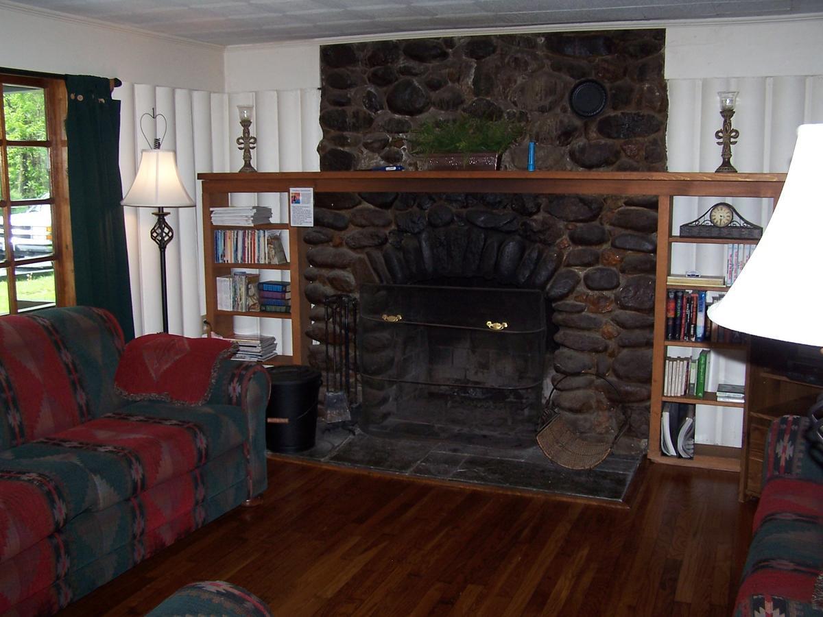 Lyndhurst Cabin Creekwood מראה חיצוני תמונה