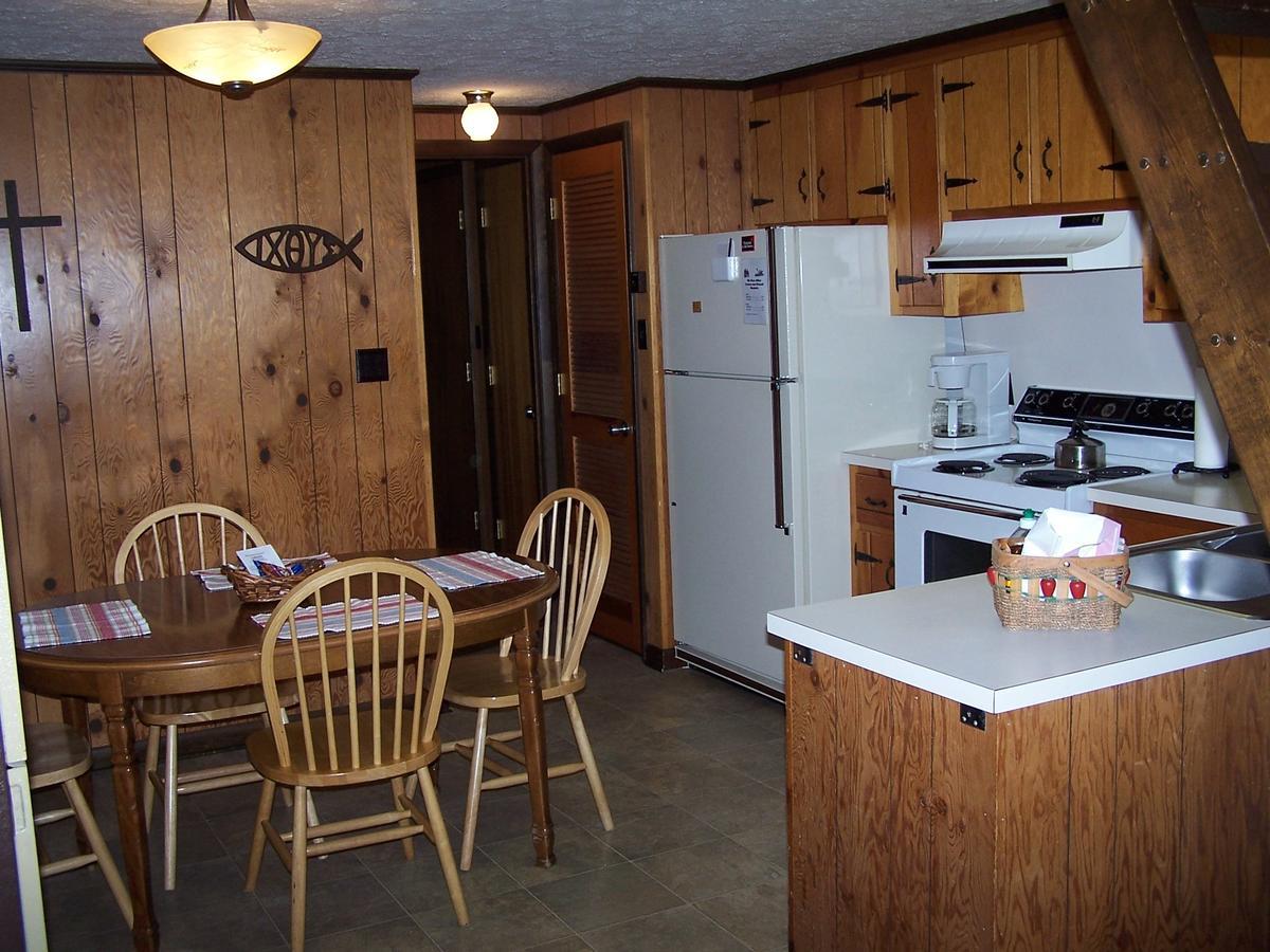 Lyndhurst Cabin Creekwood מראה חיצוני תמונה